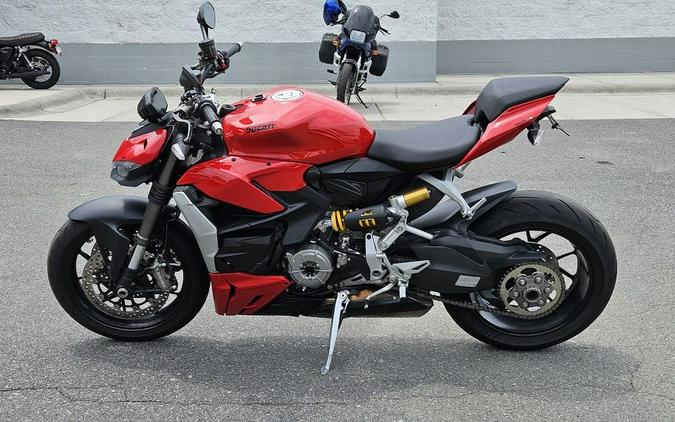 2022 Ducati Streetfighter V2 Ducati Red