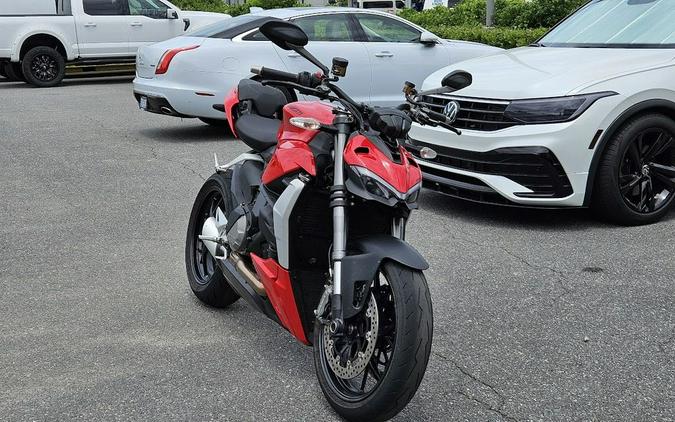 2022 Ducati Streetfighter V2 Ducati Red