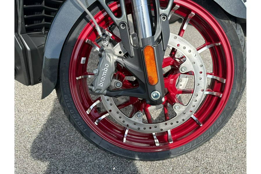 2024 Indian Motorcycle ChallengerÂ® Elite