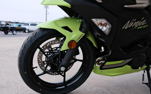 New 2026 KAWASAKI NINJA 500 ABS