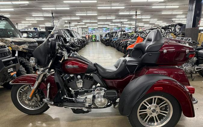 2016 Harley-Davidson® Trike Tri Glide® Ultra
