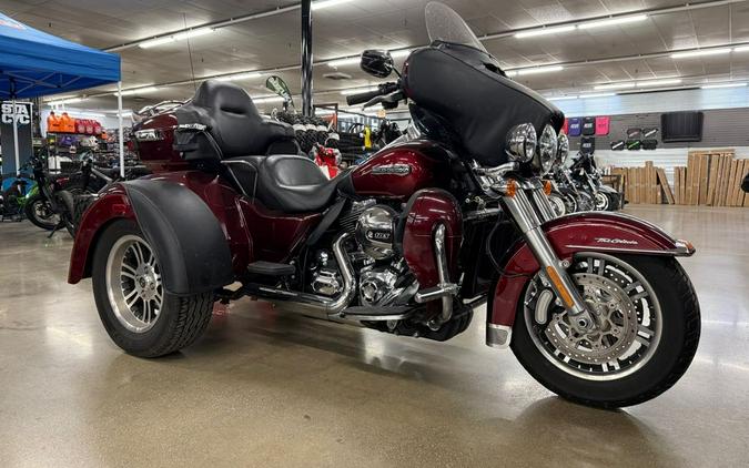 2016 Harley-Davidson® Trike Tri Glide® Ultra