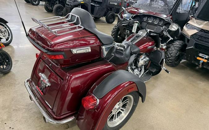 2016 Harley-Davidson® Trike Tri Glide® Ultra