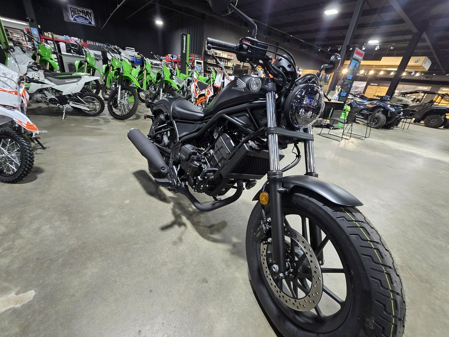 2026 Honda Rebel 300 E-Clutch