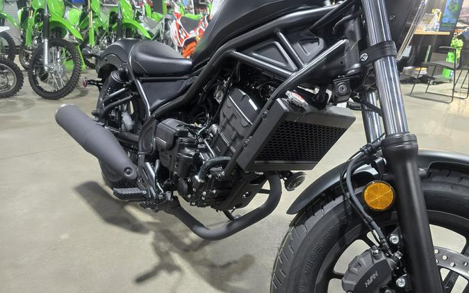 2026 Honda Rebel 300 E-Clutch