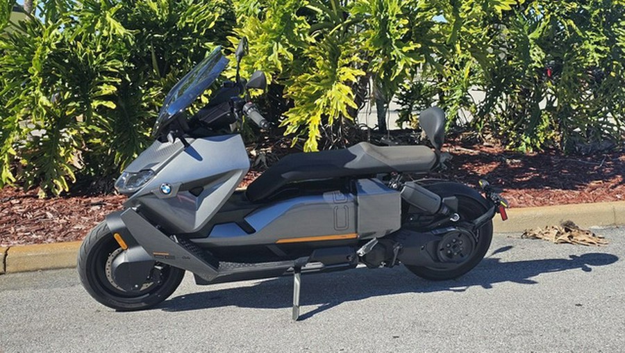 2022 BMW CE 04 Style Avantgarde