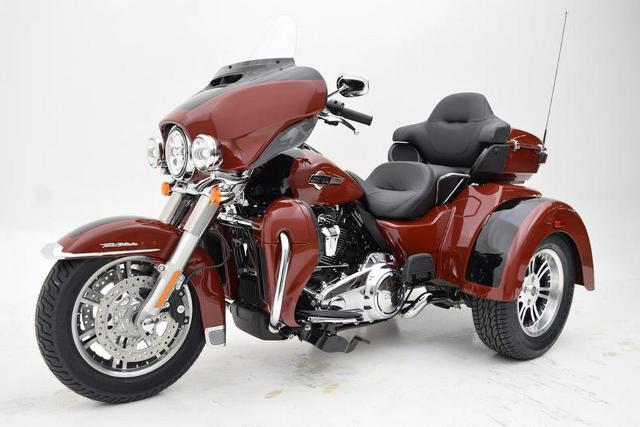 2024 Harley-Davidson® FLHTCUTG - Tri Glide® Ultra