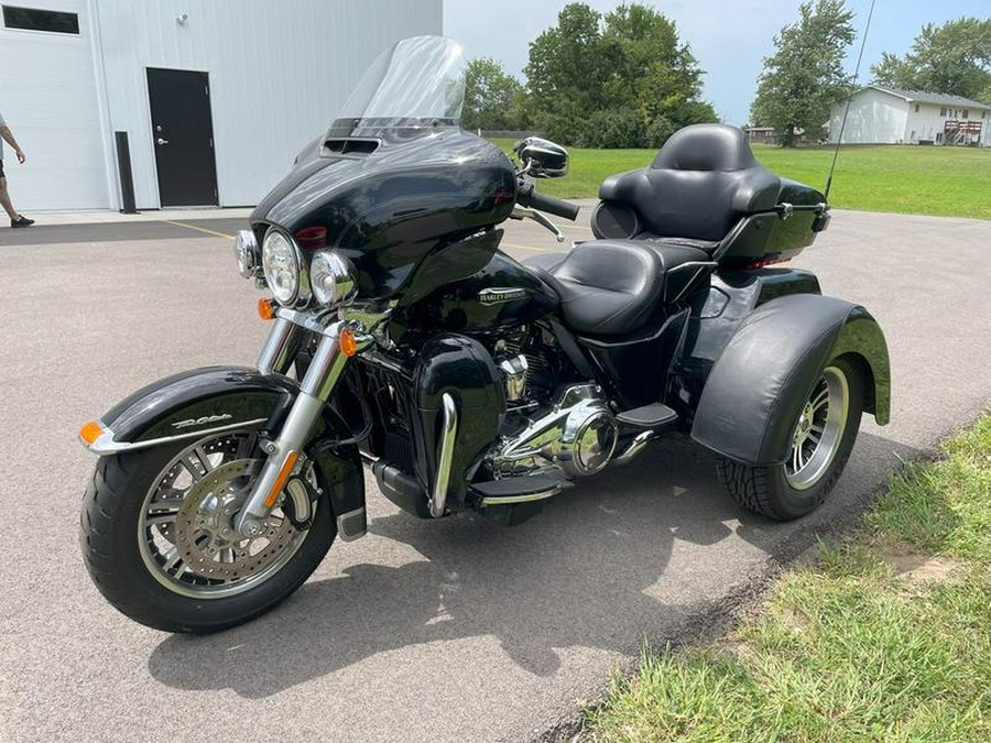 2018 Harley-Davidson® FLHTCUTG - Tri Glide® Ultra