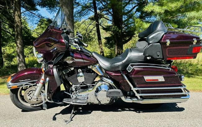 2005 Harley-Davidson® FLHTCUI - Electra Glide® Ultra Classic® Injection