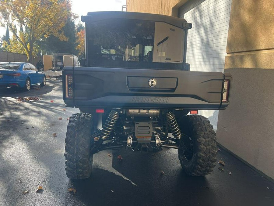 2026 Can-Am® Defender MAX Limited HD11