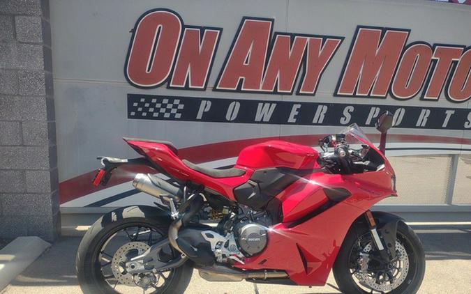 2026 Ducati Panigale V2