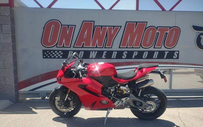 2026 Ducati Panigale V2