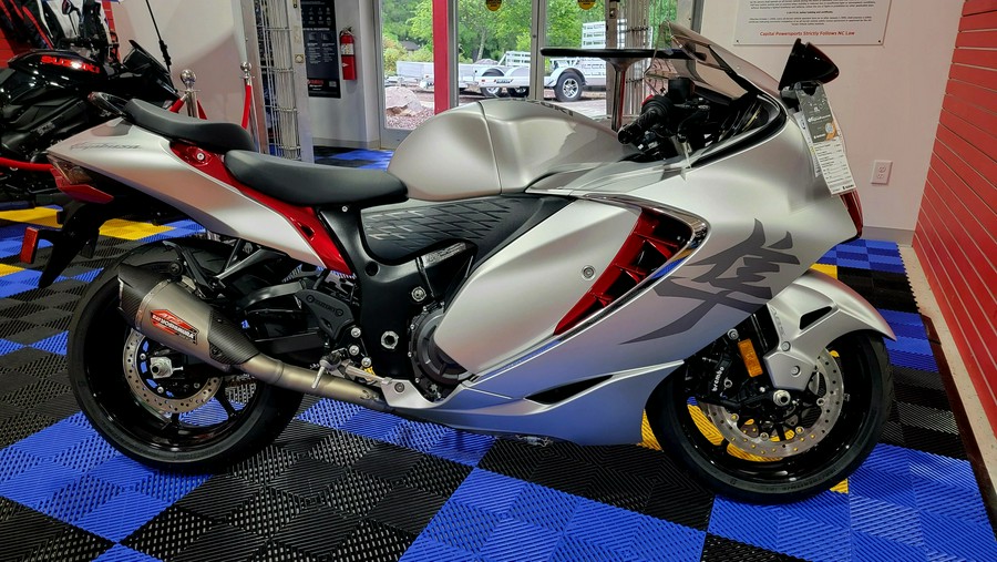 2022 Suzuki HAYABUSA w/full Yoshimura Exhaust (GSX1300R) [New Sale Price NOW through 7.31.2023!]