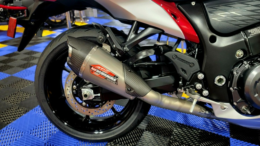 2022 Suzuki HAYABUSA w/full Yoshimura Exhaust (GSX1300R) [New Sale Price NOW through 7.31.2023!]