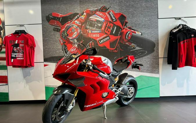 2020 Ducati Panigale V4 R Red