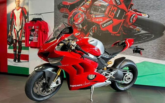 2020 Ducati Panigale V4 R Red