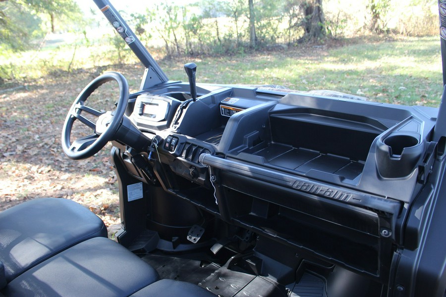 2025 Can-Am SSV DEFENDER MAX DPS HD9