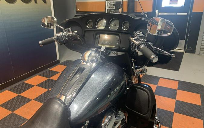 USED 2015 HARLEY-DAVIDSON TRI GLIDE ULTRA FLHTCUTG FOR SALE NEAR LAKEVILLE, MN