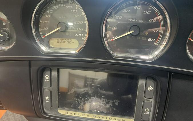 USED 2015 HARLEY-DAVIDSON TRI GLIDE ULTRA FLHTCUTG FOR SALE NEAR LAKEVILLE, MN