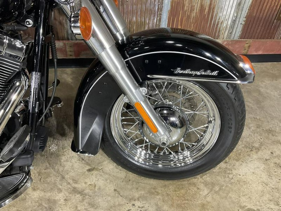 2011 Harley-Davidson® FLSTC - Heritage Softail® Classic
