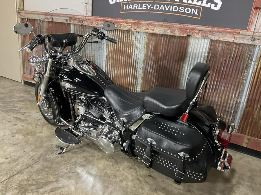 2011 Harley-Davidson® FLSTC - Heritage Softail® Classic