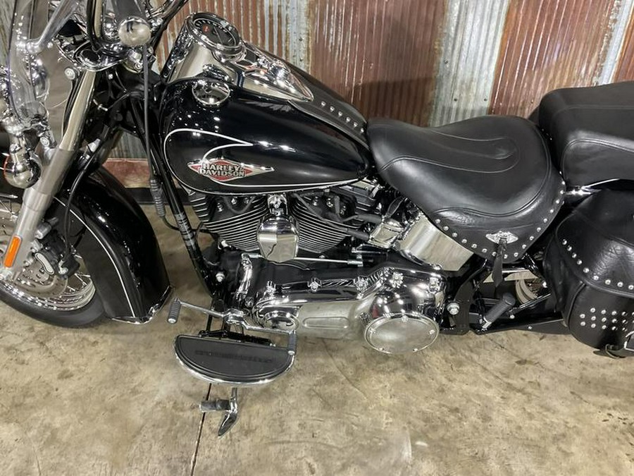 2011 Harley-Davidson® FLSTC - Heritage Softail® Classic