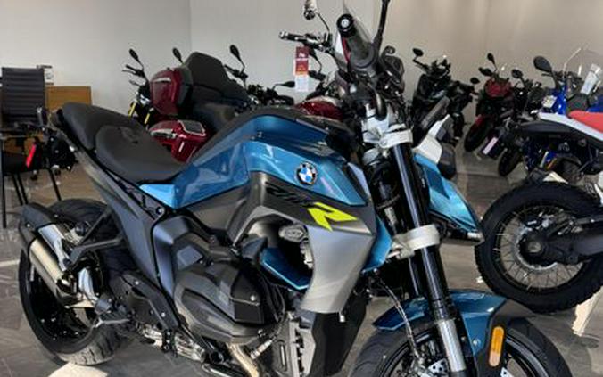 New 2026 BMW R 1300 R