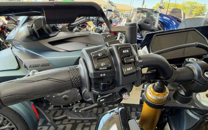 2026 Yamaha MT10SPTS