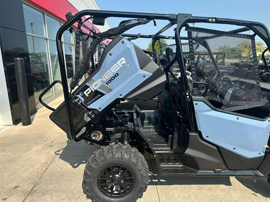 2024 Honda Pioneer 1000-5 Deluxe