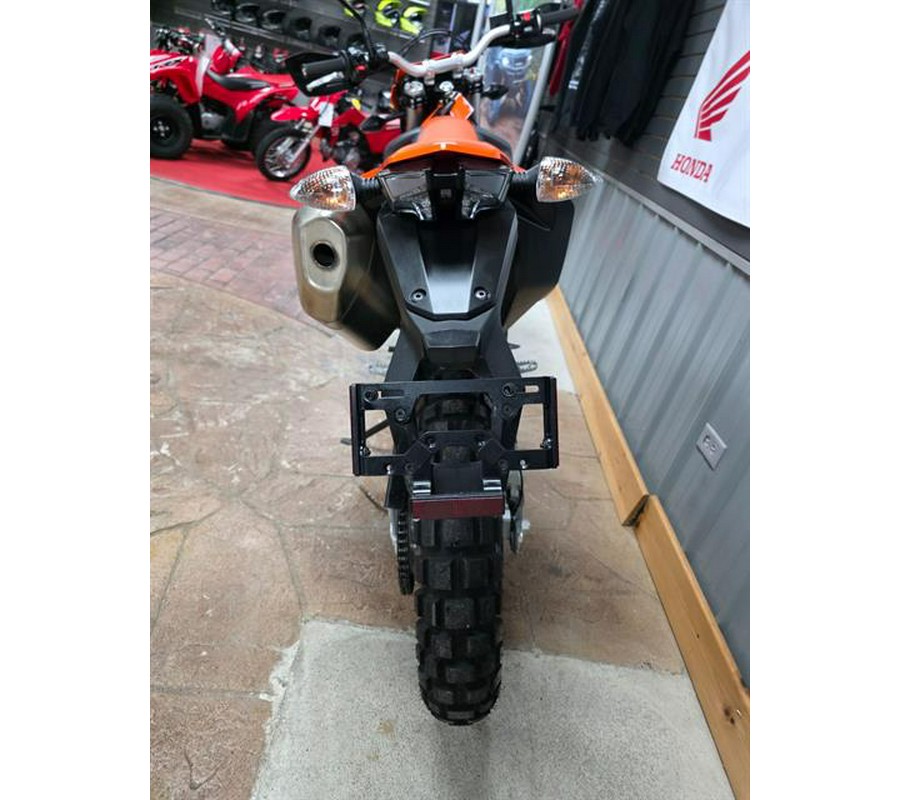 2023 KTM 690 Enduro R
