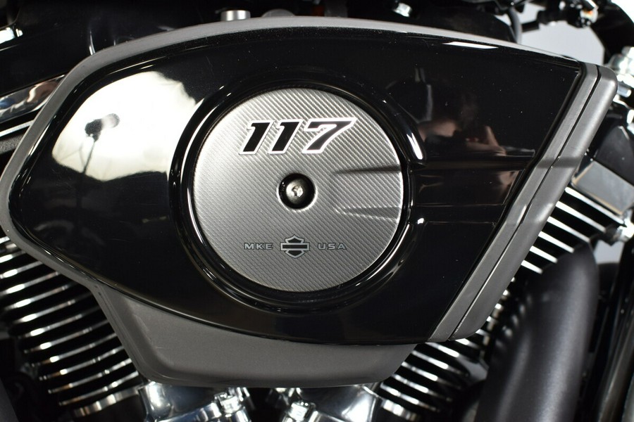 2025 Harley-Davidson Street Glide FLHX