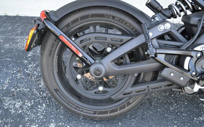 2022 LiveWire™ LiveWire™ ONE® Nebula Red