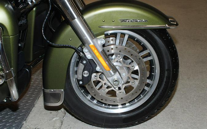Used 2022 Harley-Davidson Tri Glide Ultra FLHTCUTG Trike For Sale In Miami, Florida