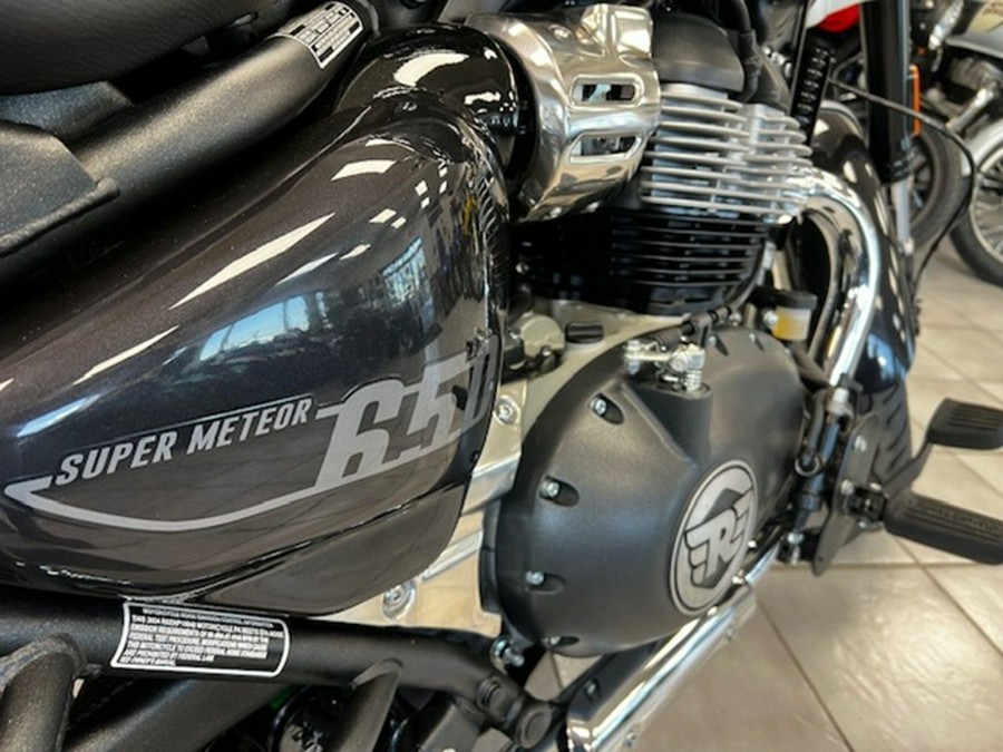 2024 Royal Enfield Super Meteor 650 Astral Black