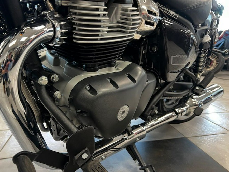 2024 Royal Enfield Super Meteor 650 Astral Black