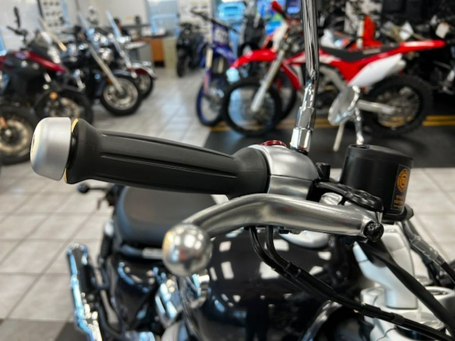 2024 Royal Enfield Super Meteor 650 Astral Black