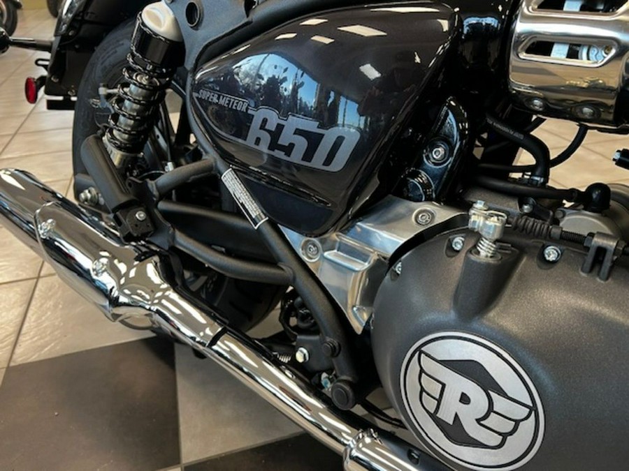 2024 Royal Enfield Super Meteor 650 Astral Black