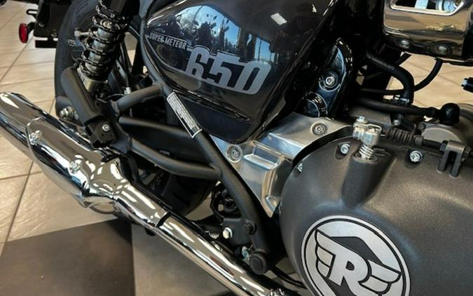 2024 Royal Enfield Super Meteor 650 Astral Black