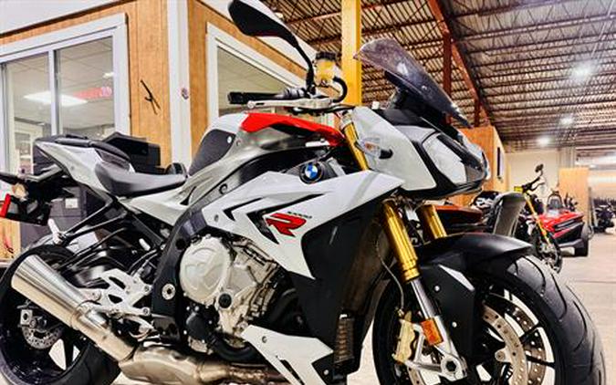 2015 BMW S 1000 R