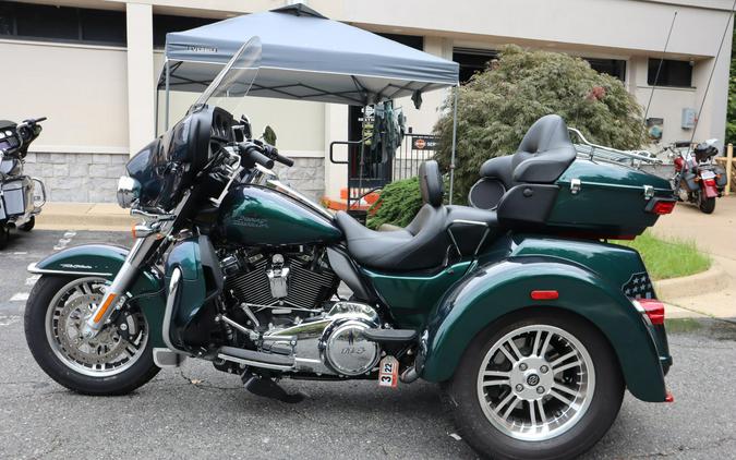 2021 Harley-Davidson Tri Glide Ultra FLHTCUTG