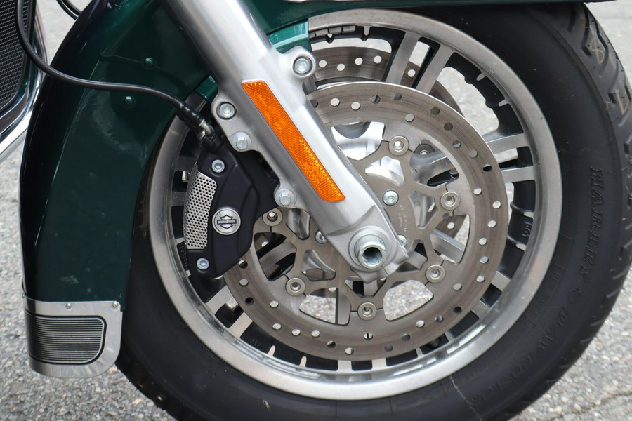 2021 Harley-Davidson Tri Glide Ultra FLHTCUTG