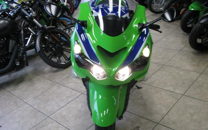 2024 Kawasaki Ninja® ZX™-14R 40th Anniversary Edition ABS