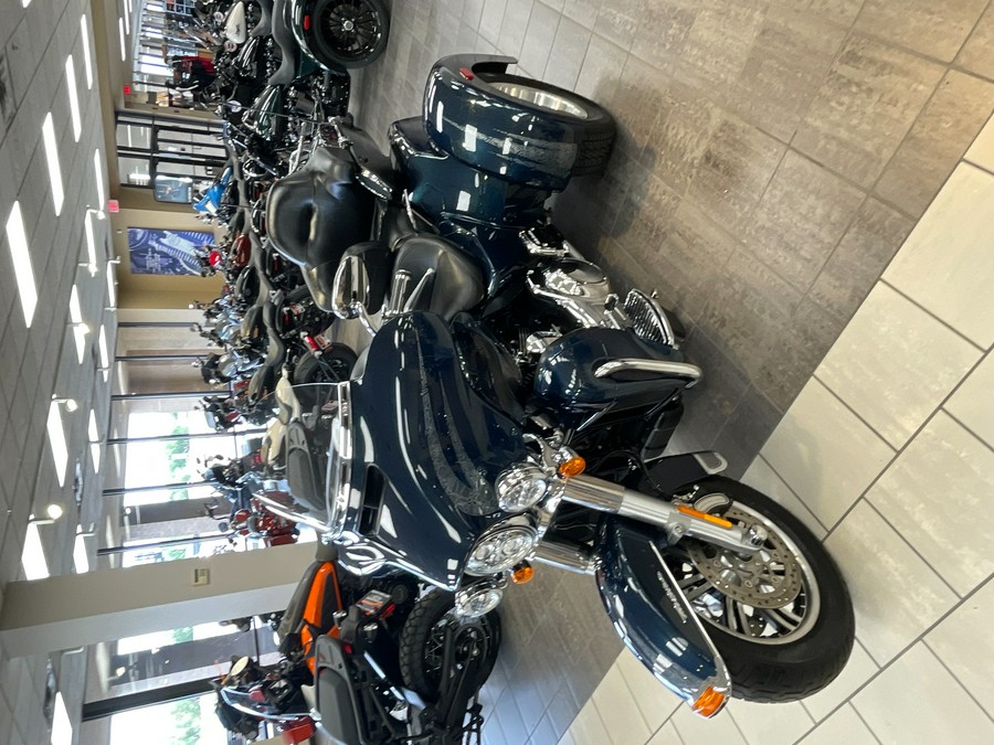 2016 Harley-Davidson Trike Tri Glide Ultra