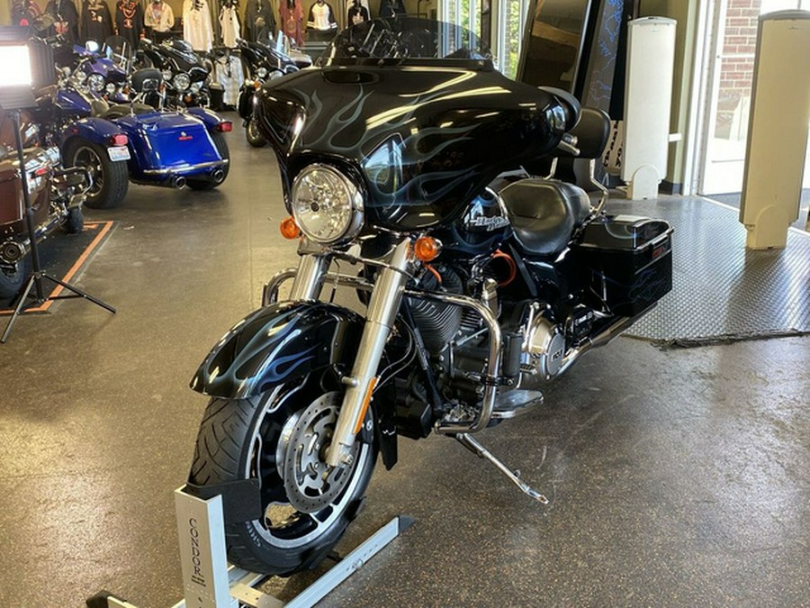 2011 Harley-Davidson FLHX - Street Glide