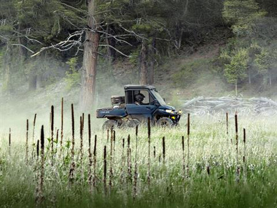 2025 Can-Am Defender XT HD9