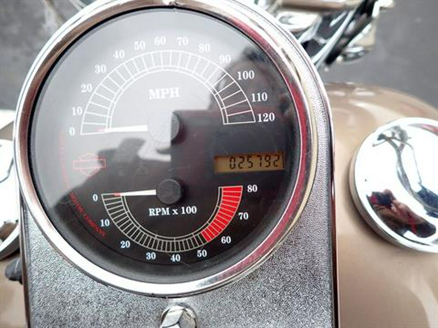 2004 Harley-Davidson FLHR/FLHRI Road King®