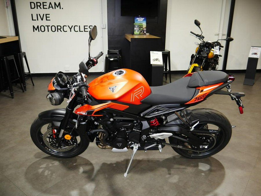 2025 Triumph Street Triple 765 R Matte Baja Orange