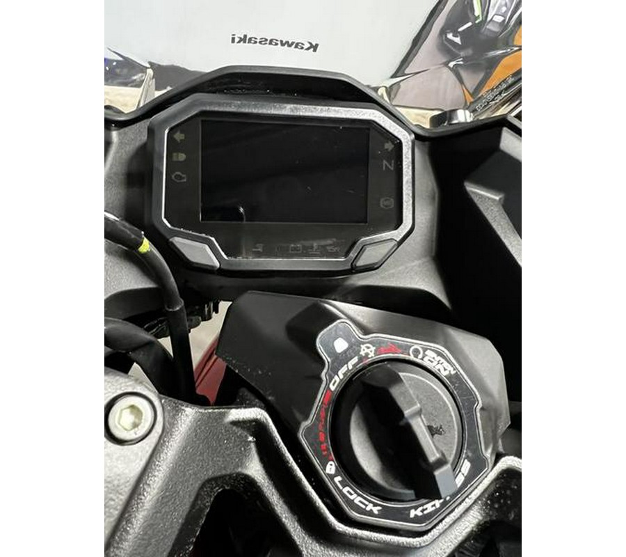 2026 Kawasaki Ninja® 500 SE ABS