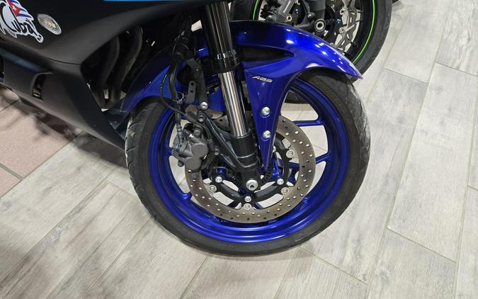 2024 YAMAHA YZFR3 ABS