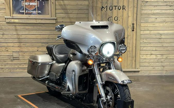 2018 Harley-Davidson Touring FLHTCU - Electra Glide Ultra Classic